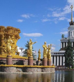 На ВДНХ начнут проводить вечерние экскурсии