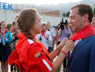 Медведев выделил на концертный зал «Артека» 1,5 млрд руб