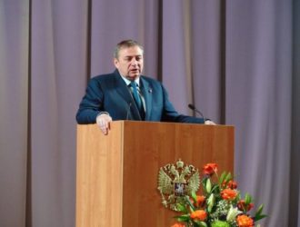 Юзеры социальных сетей возмущены поведением главы города Сочи Анатолия Пахомова