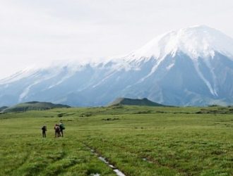 Cотрудники экстренных служб разыскивают туристку, пропавшую на Камчатке