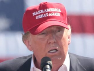 Мелания Трамп покорила нарядом на праздновании Дня независимости США
