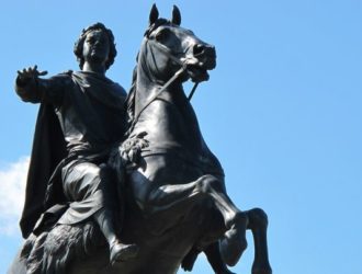 Поток китайских туристов в Петербург вырос на 67%